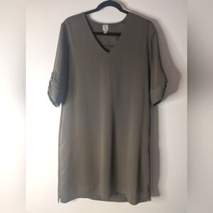 Tristan olive green midi dress medium